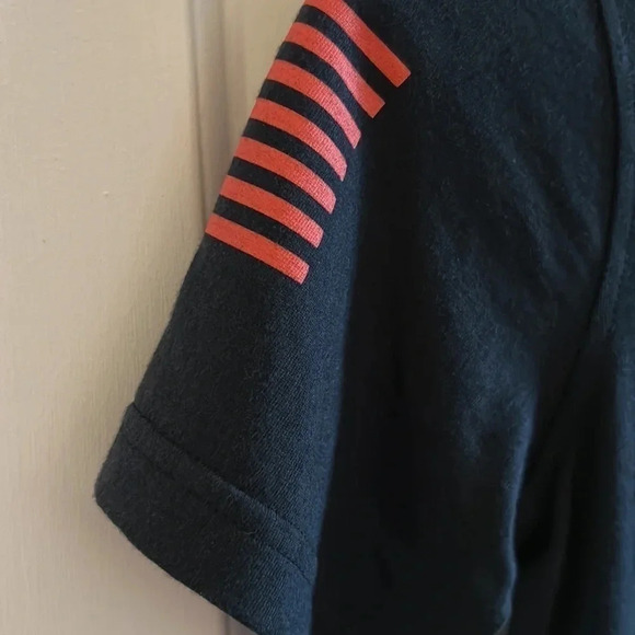 NWT Reebok black CrossFit workout short sleeve shirt , top , t shirt . Crew neck - Picture 6 of 10